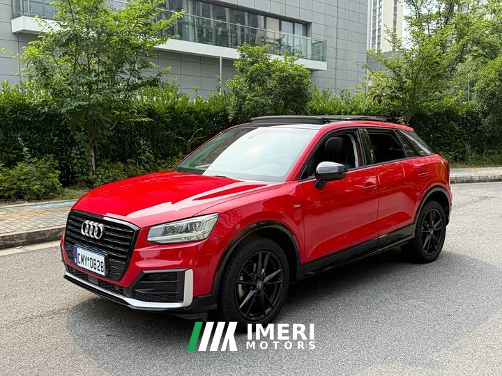 Audi Q2L 35 TFSI aggressive dynamic - автомобиль из Китая