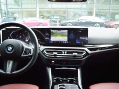 BMW 3 Series 320i M Sports Package - фото 9