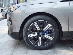 BMW iX 2023 xDrive50 - фото 12