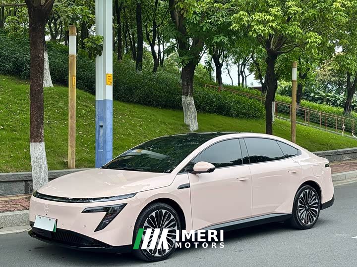 Nissan N7 510 Max - автомобиль из Китая