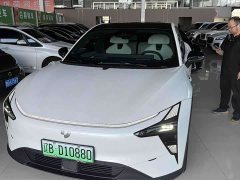 Lynk & Co Jiyue 01 facelift Max long battery life version - фото 5