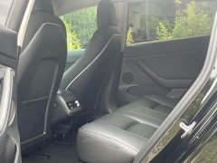Tesla Model 3 2022 rear-wheel drive version - фото 15
