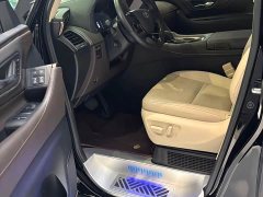 Toyota Alphard 2.5L Hybrid Executive Lounge - фото 3