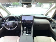 Toyota Alphard 2.5L Hybrid Executive Lounge - фото 7