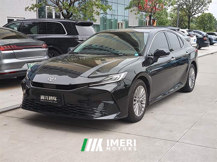 Toyota Camry 2026 Shuangqing 2.0HGVP Deluxe Edition - автомобиль из Китая