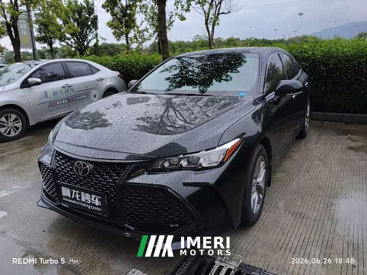 Toyota Avalon 2.5L Luxury