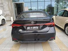 Toyota Avalon 2.5L Luxury - фото 8