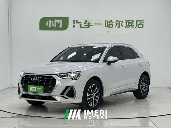 Audi Q3 35 TFSI aggressive and dynamic (1.4T) - автомобиль из Китая
