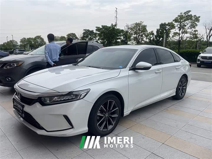 Lexus Yingshipai 260TURBO Elegant Edition - автомобиль из Китая