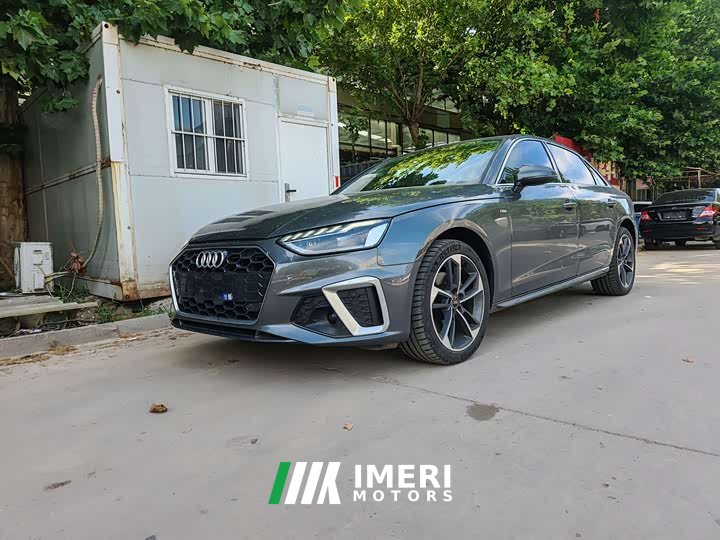 Audi A4L 2022 40 TFSI Fashionable and Dynamic - автомобиль из Китая