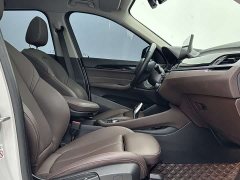 BMW X1 sDrive20Li fashionable - фото 9