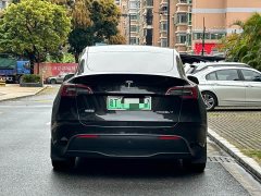 Tesla Model Y standard range rear-wheel drive version - фото 5