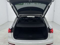 Audi Q3 35 TFSI Fashionable and Dynamic (1.4T) - фото 16
