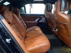 BMW i7 eDrive50L M Sport Package - фото 11