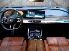 BMW i7 eDrive50L M Sport Package - фото 12