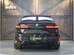 BMW i7 eDrive50L M Sport Package - фото 3