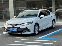 Toyota Camry 2.0G Deluxe Edition - фото 3