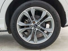 Audi Q3 35 TFSI Fashionable and Dynamic (1.4T) - фото 17