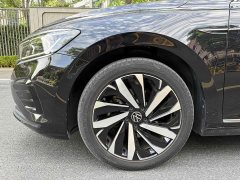 Volkswagen Passat 380TSI Deluxe Edition - фото 4