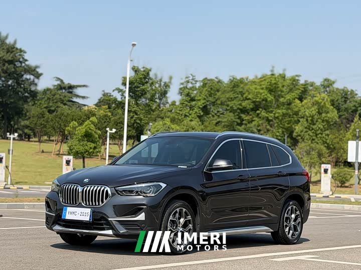 BMW X1 2022 sDrive25Li Leading - автомобиль из Китая