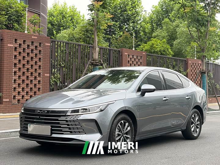 BYD Destroyer 05 2023 Champion Edition DM-i 55KM Luxury Type - автомобиль из Китая