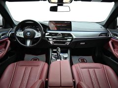 BMW 5 Series 530Li leading M sports package - фото 14