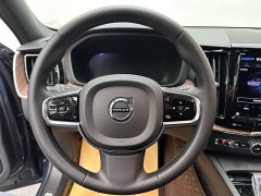 Volvo XC60 B5 four-wheel drive Zhiyuan luxury version - фото 10