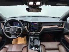 Volvo XC60 B5 four-wheel drive Zhiyuan luxury version - фото 17