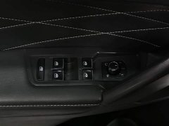 Volkswagen Tiguan L 330TSI automatic two-wheel drive smart version - фото 9