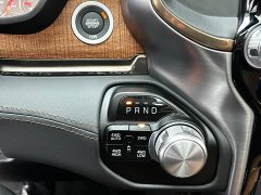 RAM Trucks Tyrannosaurus Rex 2022 5.7L Long Horn US Version - фото 8