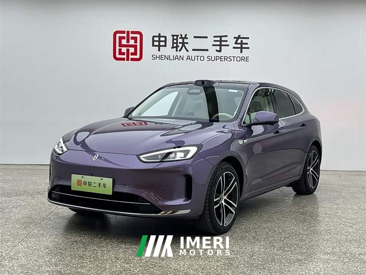 AITO Wenjie M5 extended range Ultra four-wheel drive version - автомобиль из Китая
