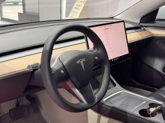 Tesla Model 3 2021 standard range rear drive upgraded version 3D6 - фото 16