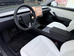 Tesla Model 3 2025 facelift rear-wheel drive version - фото 12