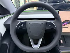 Tesla Model 3 2025 facelift rear-wheel drive version - фото 9