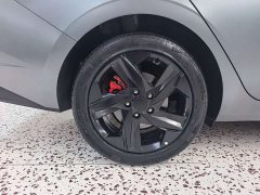 Lynk & Co Elantra 2022 1.5L CVT 20th anniversary - фото 15