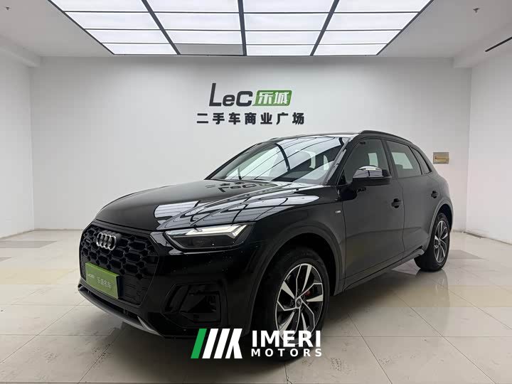Audi Q5L 40 TFSI luxury and dynamic - автомобиль из Китая