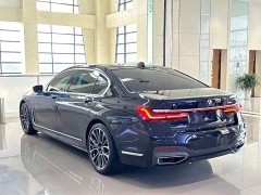 BMW 7 Series 2021 740Li Leading M Sports Package - фото 7