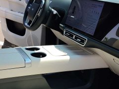 Li Auto Ideal L6 Max - фото 9