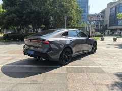 Changan UNI-V 1.5T premium - фото 4