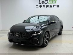Volkswagen Passat 330TSI Starry Sky Elite Edition - фото 1