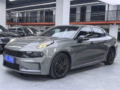 Lynk & Co 03 1.5TD DCT Pro - фото 1