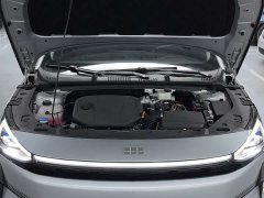 Geely Galaxy L6 EM-i 140km long range version - фото 13