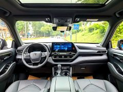 Toyota Crown Lufang 2.5L HEV four-wheel drive premium version - фото 8