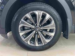 Lexus Envision Plus - фото 9
