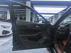 Hongqi H5 2020 1.5T DCT Flag Rhyme Edition - фото 13