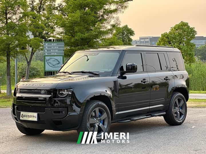 Land Rover Defender 110 3.0T P400 X-Dynamic HSE - автомобиль из Китая