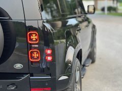 Land Rover Defender 110 3.0T P400 X-Dynamic HSE - фото 9
