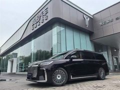 Voyah Lantu Dreamer 2025 PHEV four-wheel drive premium Kunpeng version - фото 1
