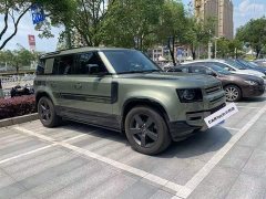Land Rover Defender 110 P400 Dark Special Edition - фото 3