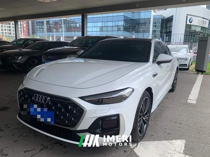 Audi A5L 2.0T Qiankun Smart Driving Edition - автомобиль из Китая